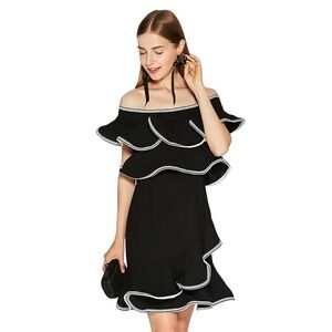 Few Moda black and white contemporary ruffled bodycon mini dress size small new!